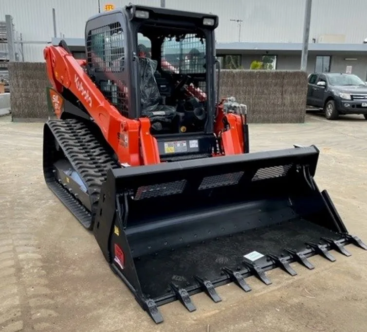4-in-1 Bucket Attachment 30HP