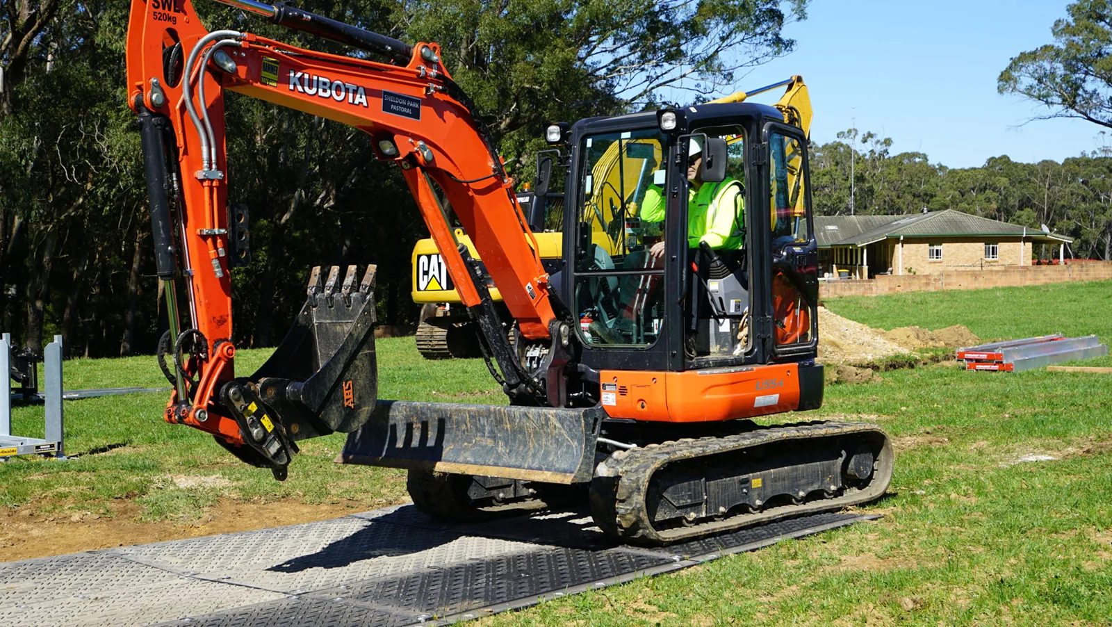 Maxi Tracks Ground Protection Units