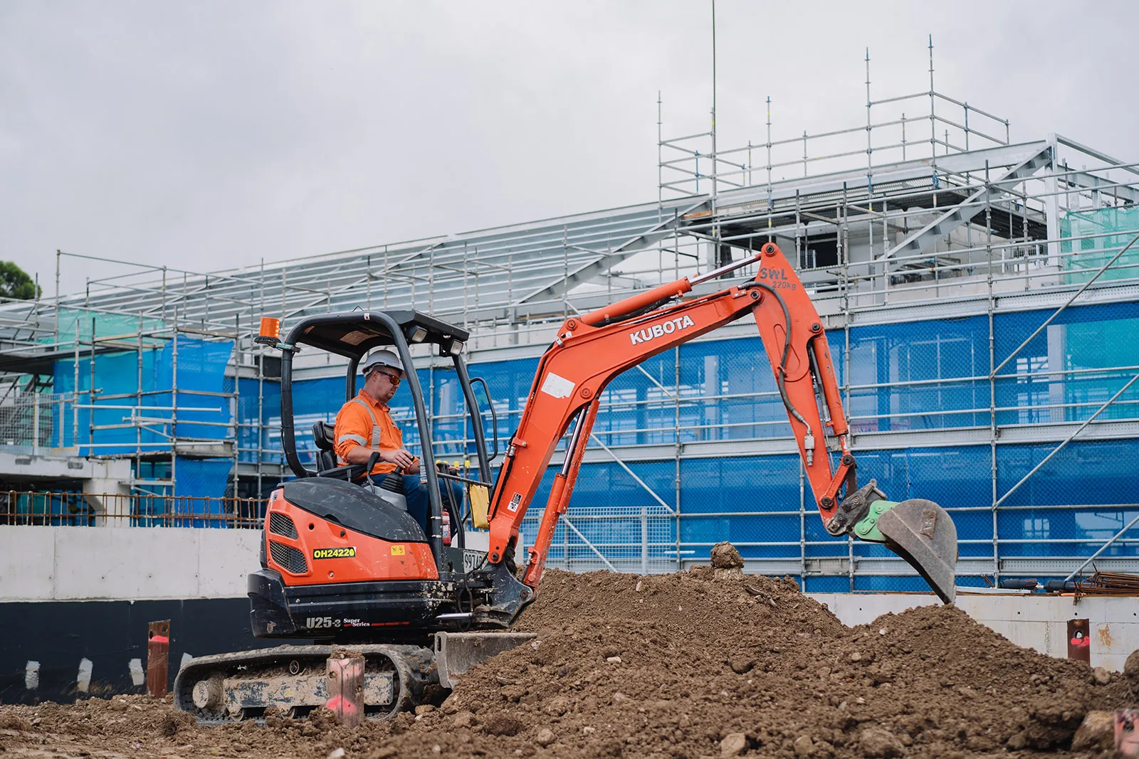 KUBOTA_U25-3HGA_907-2030_WK2_AU_OH24220.jpg