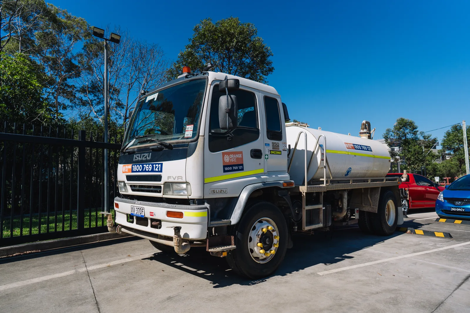 ISUZU_FVR-950_953-3030_WK1_AU_OH23960.jpg