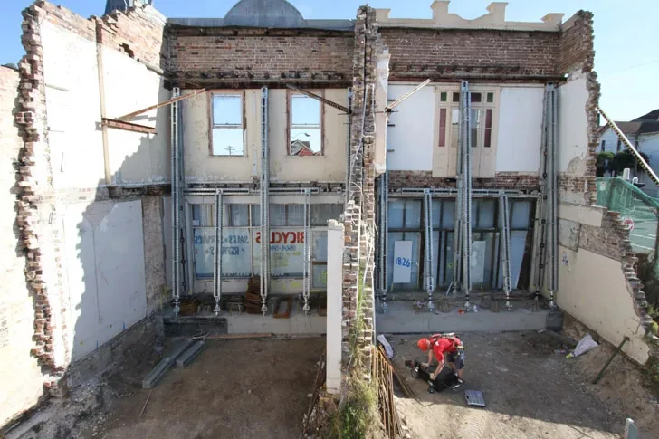 Raking Props for Facade Retention – Sydney