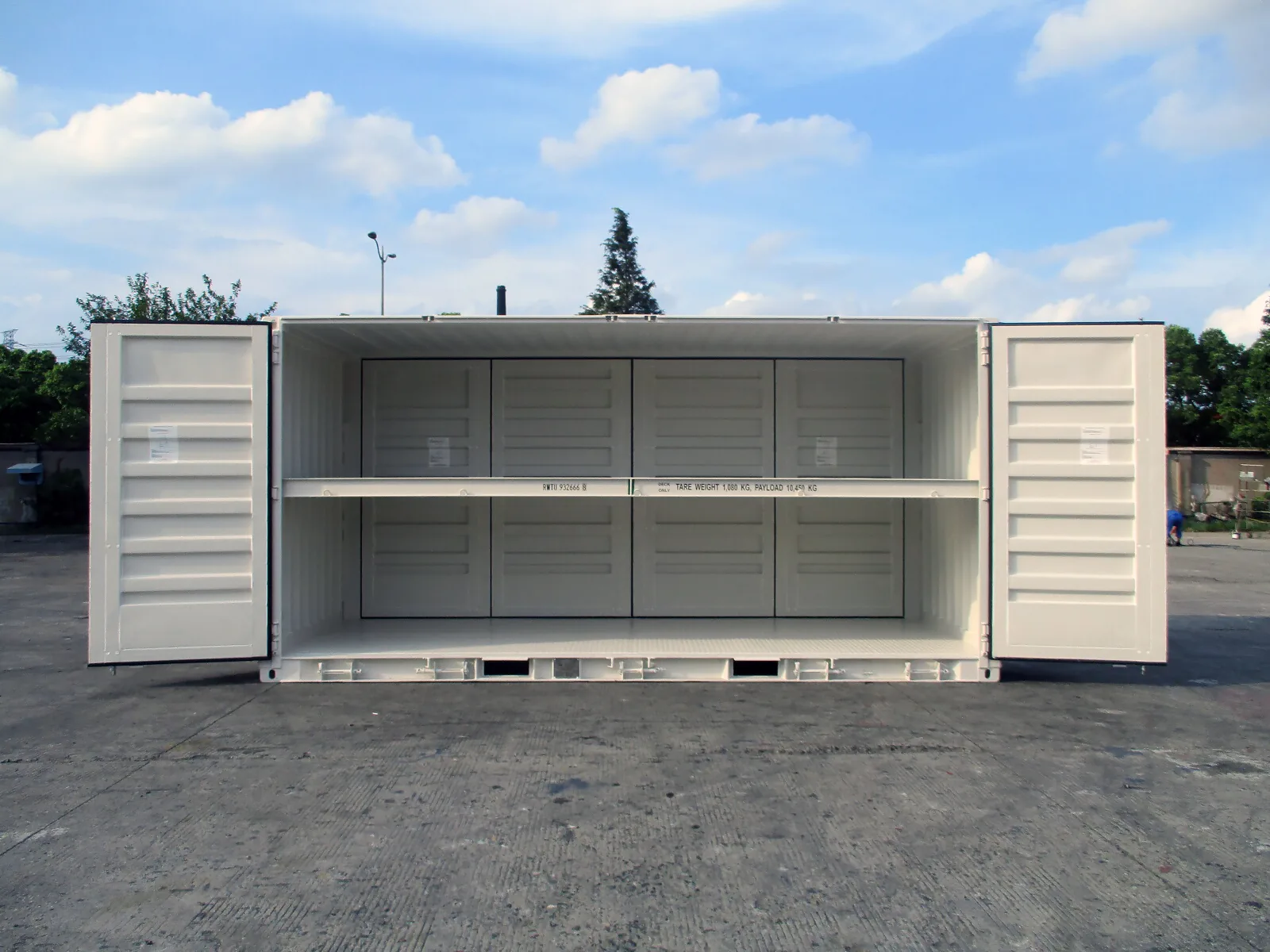 SIDE DOOR OPENING CONTAINER