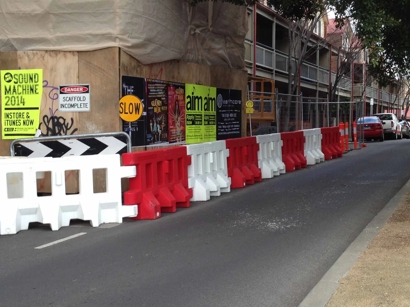 SH 2000 Barriers