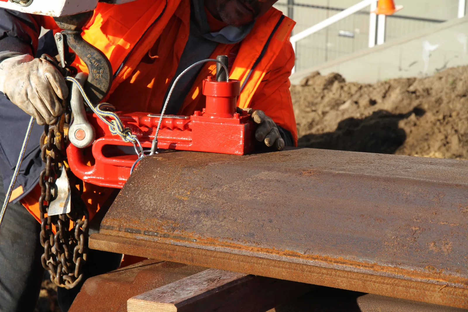 Excavator Mounted Vibrator in action