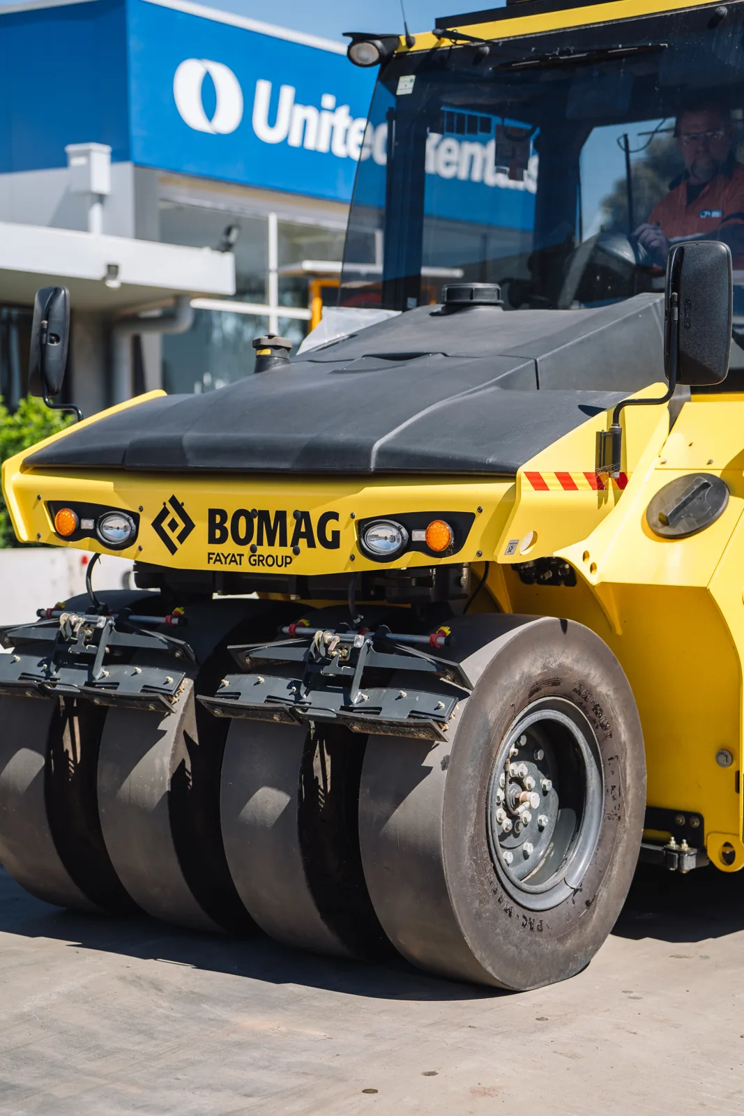24T Multi Tyre Roller