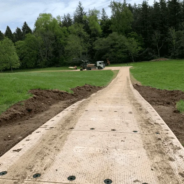 MegaDeck